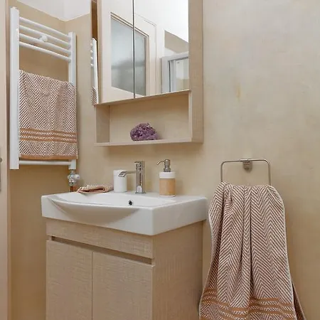 Oro's Stylish Kolonaki Flats Next To Metro & Museums *