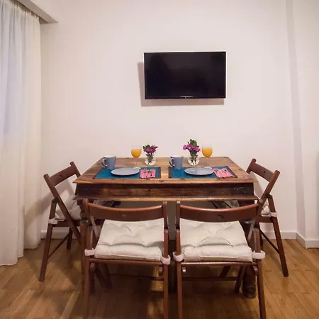 Oro's Stylish Kolonaki Flats Next To Metro & Museums *